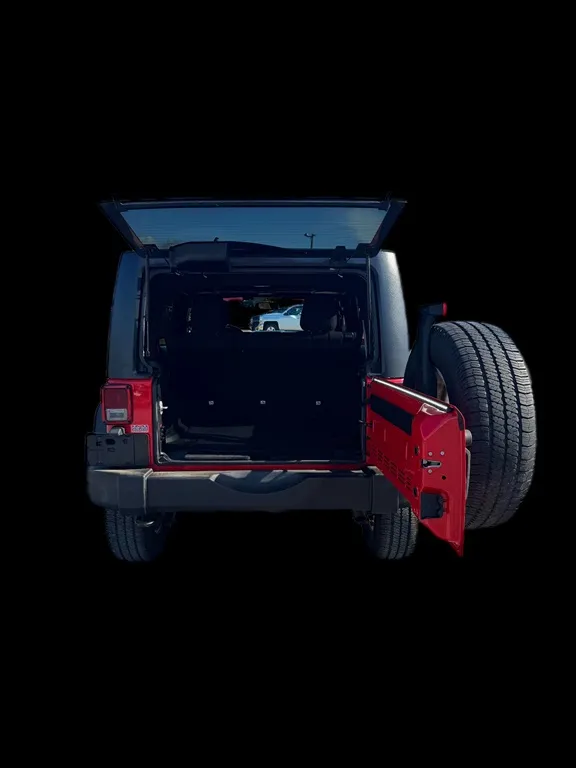 2018 Jeep Wrangler JK Unlimited Sport S - Photo 17