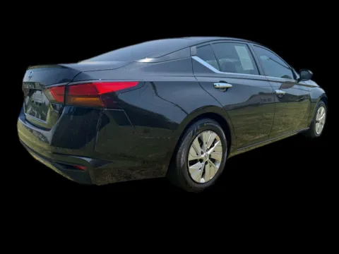 Another view of 2021 Nissan Altima 2.5 S for sale in Troutman, NC at Victory Circle Auto Sales