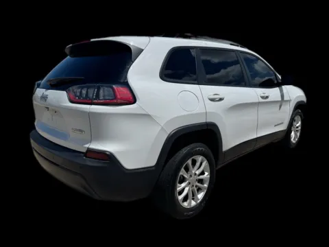 More photos of 2020 Jeep Cherokee Latitude FWD at Victory Circle Auto Sales, NC