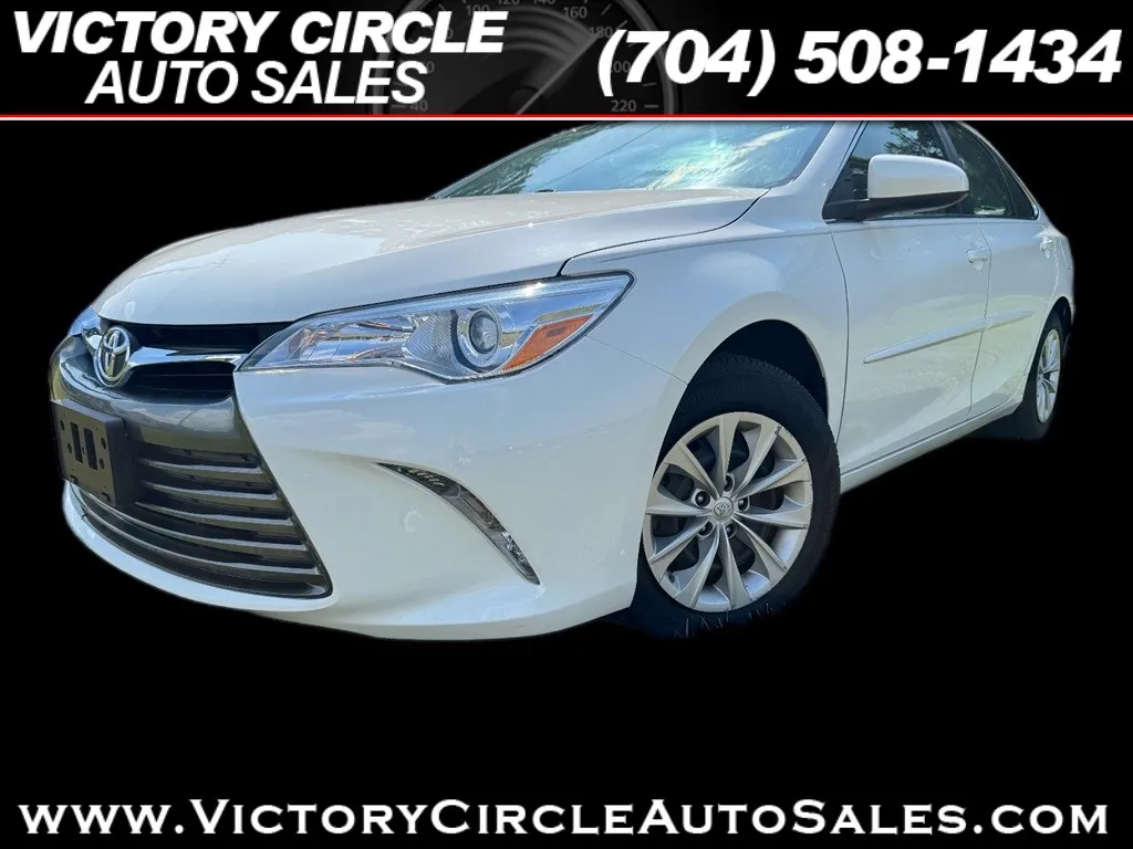 White 2016 Toyota Camry LE for sale in Troutman, NC