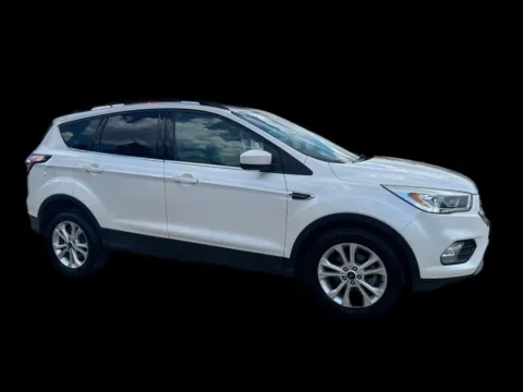 More photos of 2017 Ford Escape SE FWD at Victory Circle Auto Sales, NC