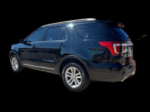 More photos of 2016 Ford Explorer Base 4WD at Victory Circle Auto Sales, NC