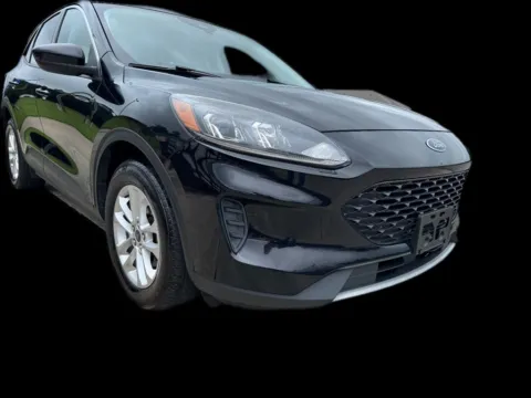 More photos of 2021 Ford Escape Hybrid SE Sport at Victory Circle Auto Sales, NC