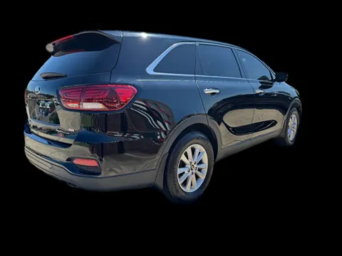 More photos of 2019 Kia Sorento LX 2WD at Victory Circle Auto Sales, NC