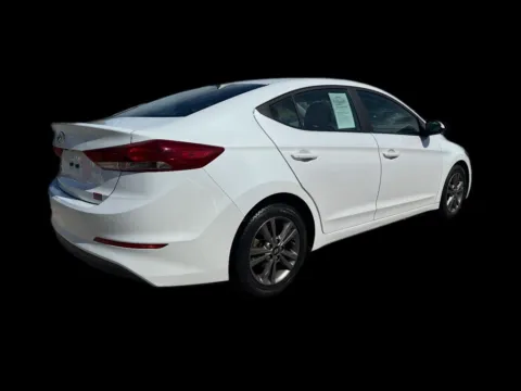 More photos of 2018 Hyundai Elantra Limited at Victory Circle Auto Sales, NC