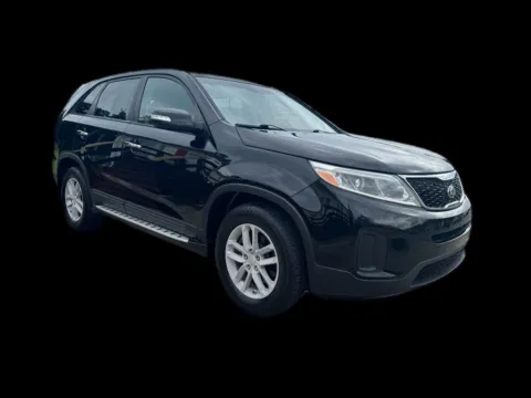 Another view of 2015 Kia Sorento LX 2WD for sale in Troutman, NC at Victory Circle Auto Sales