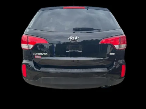 More photos of 2015 Kia Sorento LX 2WD at Victory Circle Auto Sales, NC