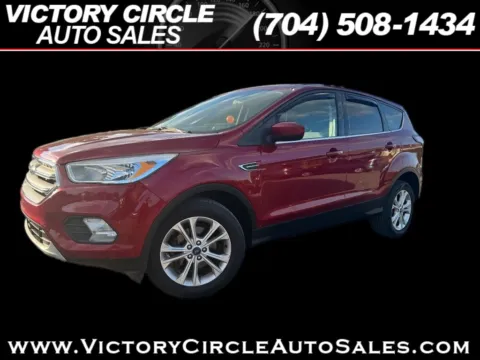 Red 2017 Ford Escape SE FWD for sale in Troutman, NC