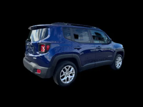 More photos of 2018 Jeep Renegade Latitude 4WD at Victory Circle Auto Sales, NC