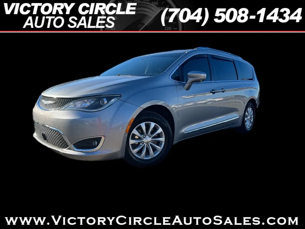 2018 Chrysler Pacifica Touring-L for sale in Troutman, NC