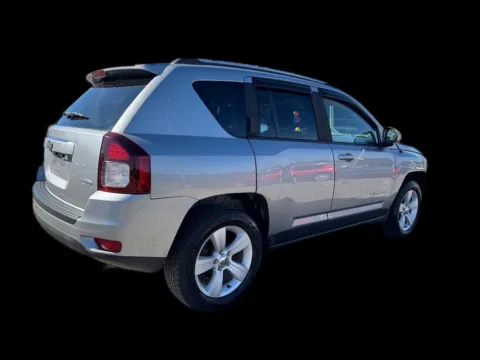 More photos of 2016 Jeep Compass Latitude 4WD at Victory Circle Auto Sales, NC