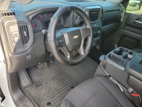 More photos of 2020 Chevrolet Silverado 1500 Custom at Step One Chevrolet, AL