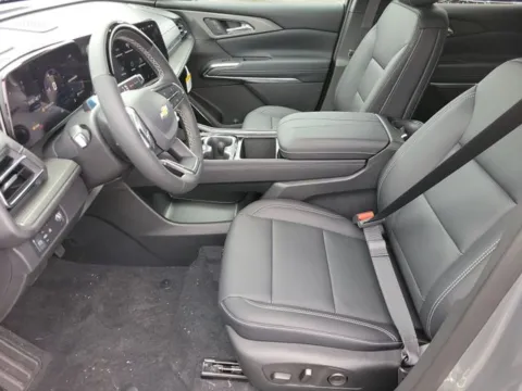 More photos of 2026 Chevrolet Traverse LT at Step One Chevrolet, AL