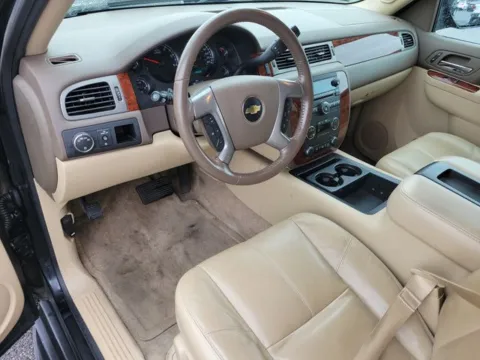 More photos of 2014 Chevrolet Tahoe LT at Step One Chevrolet, AL