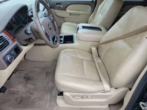 More photos of 2014 Chevrolet Tahoe LT at Step One Chevrolet, AL