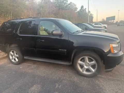 More photos of 2014 Chevrolet Tahoe LT at Step One Chevrolet, AL
