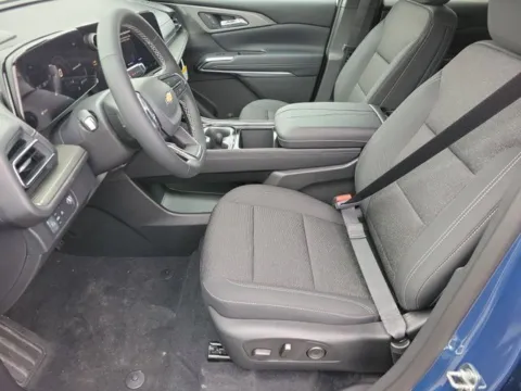 More photos of 2026 Chevrolet Traverse LT at Step One Chevrolet, AL