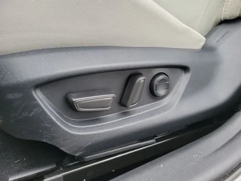 More photos of 2025 Toyota Camry XLE at Step One Chevrolet, AL