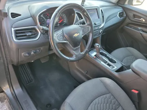 More photos of 2020 Chevrolet Equinox LT at Step One Chevrolet, AL