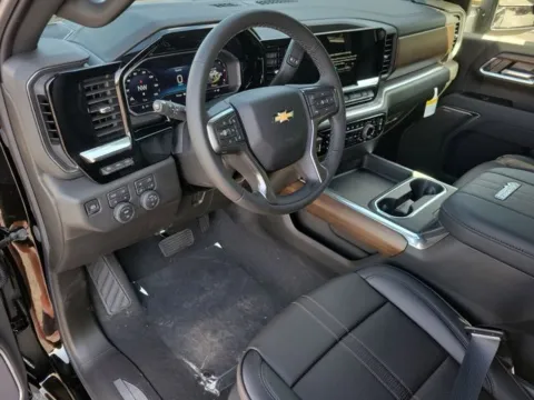 More photos of 2025 Chevrolet Silverado 2500HD High Country at Step One Chevrolet, AL