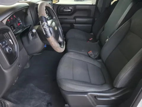 More photos of 2020 Chevrolet Silverado 1500 Custom at Step One Chevrolet, AL