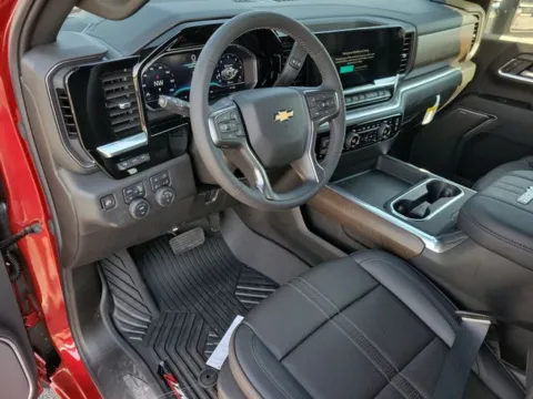 More photos of 2025 Chevrolet Silverado 2500HD High Country at Step One Chevrolet, AL