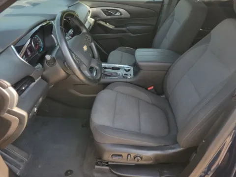 More photos of 2023 Chevrolet Traverse LT at Step One Chevrolet, AL