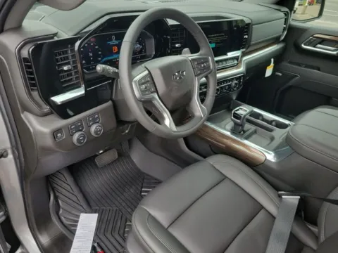More photos of 2025 Chevrolet Silverado 1500 RST at Step One Chevrolet, AL