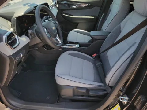 More photos of 2025 Chevrolet TrailBlazer LT at Step One Chevrolet, AL