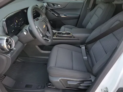 More photos of 2025 Chevrolet Equinox LT at Step One Chevrolet, AL