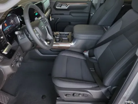 More photos of 2025 Chevrolet Silverado 1500 RST at Step One Chevrolet, AL