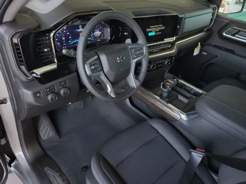 More photos of 2025 Chevrolet Silverado 1500 RST at Step One Chevrolet, AL