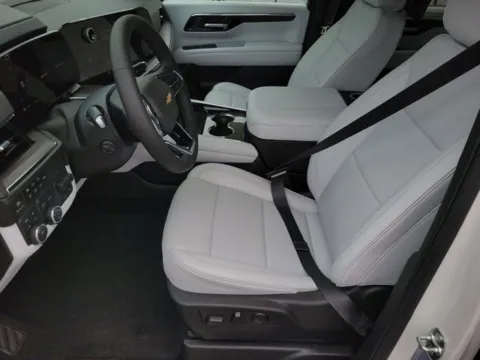 More photos of 2025 Chevrolet Tahoe Premier at Step One Chevrolet, AL