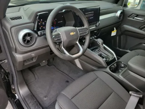 More photos of 2025 Chevrolet Colorado LT at Step One Chevrolet, AL