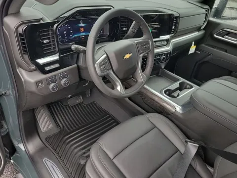 More photos of 2025 Chevrolet Silverado 2500HD LTZ at Step One Chevrolet, AL