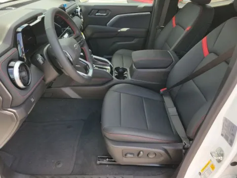 More photos of 2025 Chevrolet Colorado Z71 at Step One Chevrolet, AL