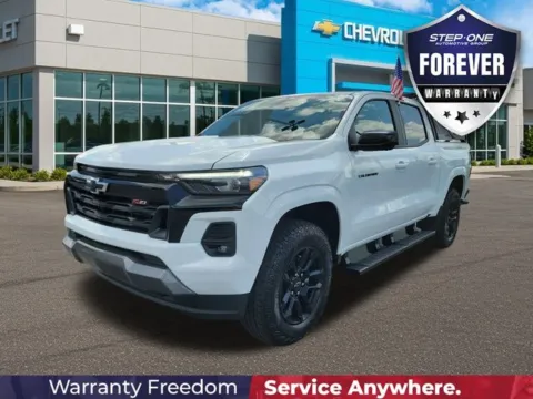 White 2025 Chevrolet Colorado Z71 for sale in Bessemer, AL