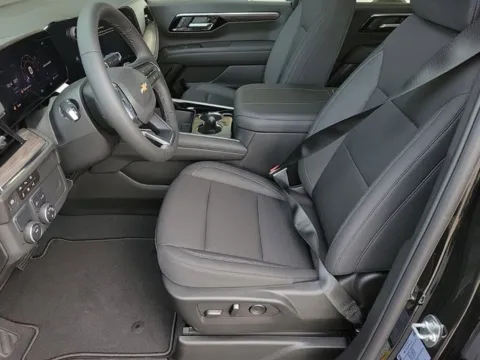 More photos of 2025 Chevrolet Tahoe LS at Step One Chevrolet, AL
