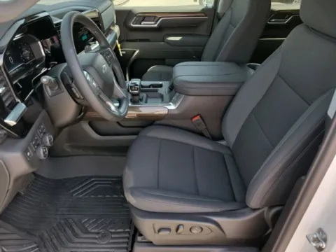 More photos of 2025 Chevrolet Silverado 1500 RST at Step One Chevrolet, AL