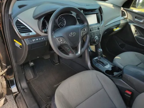 More photos of 2018 Hyundai Santa Fe Sport 2.4 Base at Step One Chevrolet, AL