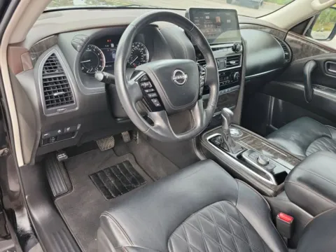 More photos of 2022 Nissan Armada Platinum at Step One Chevrolet, AL