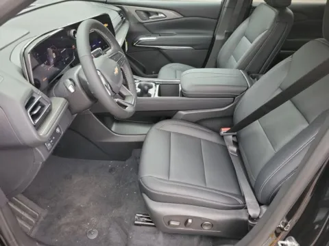 More photos of 2026 Chevrolet Traverse LT at Step One Chevrolet, AL