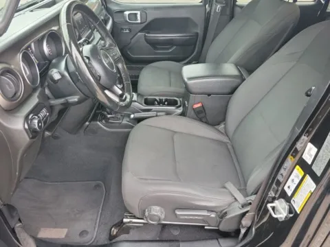 More photos of 2020 Jeep Wrangler Unlimited Sport S at Step One Chevrolet, AL