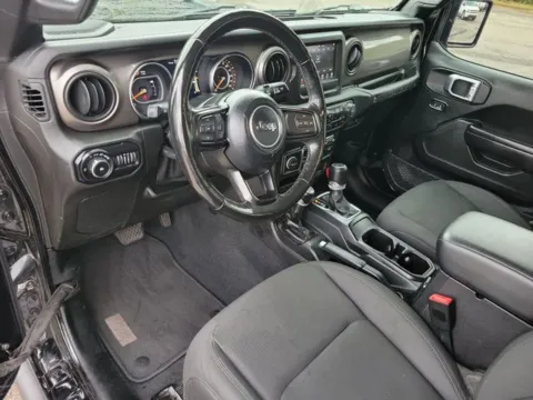 More photos of 2020 Jeep Wrangler Unlimited Sport S at Step One Chevrolet, AL