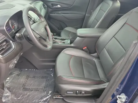 More photos of 2022 Chevrolet Equinox RS at Step One Chevrolet, AL