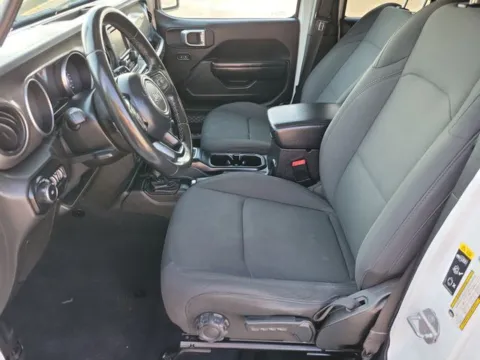 More photos of 2020 Jeep Wrangler Unlimited Sport S at Step One Chevrolet, AL