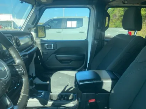 More photos of 2020 Jeep Wrangler Unlimited Sport S at Step One Chevrolet, AL