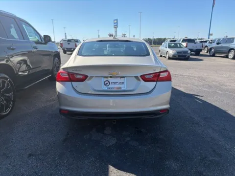 More photos of 2016 Chevrolet Malibu LT at Step One Chevrolet, AL