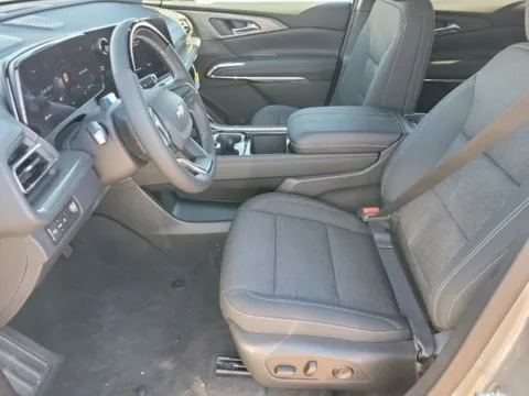 More photos of 2026 Chevrolet Traverse LT at Step One Chevrolet, AL