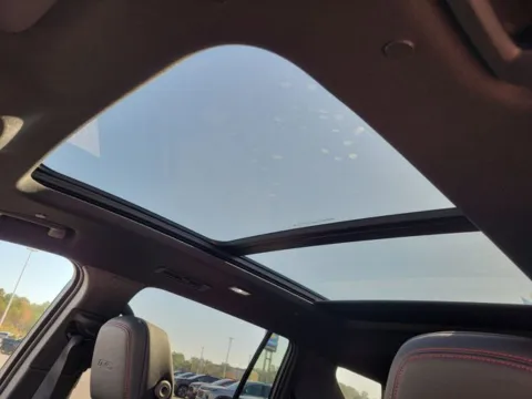 More photos of 2026 Chevrolet Traverse RS at Step One Chevrolet, AL